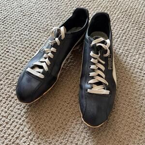 Vintage 1970s Puma Super Sport Soccer Cleats Black Leather Made Taiwan